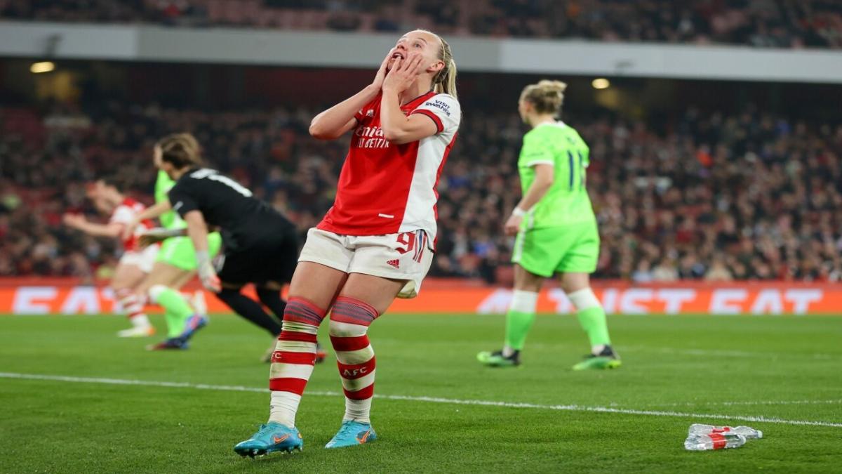 Arsenal striker Beth Mead